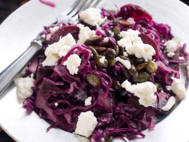 Warm red cabbage salad with goat's cheese and capers
