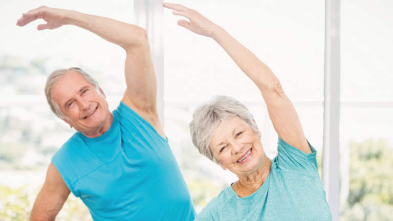 [Translate to COM English:] Man and Woman exercising